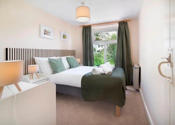 Meadow View * Chapel Stile